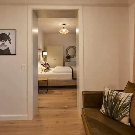 Apartment Via's Und