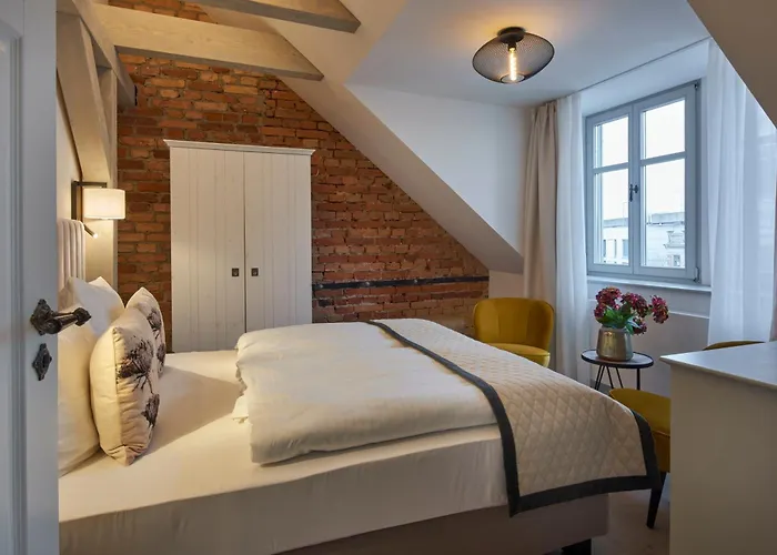 Via`s Und * Görlitz